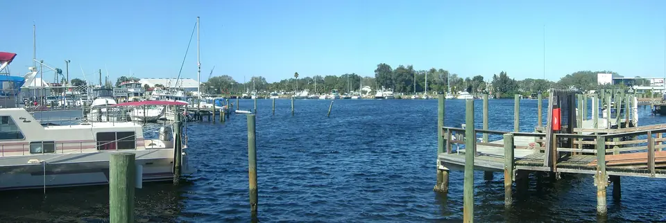 Boats at the Sponge Docks in Tarpon Springs